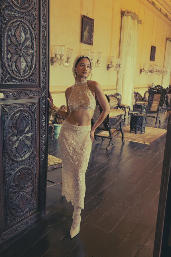 Something white, something wild